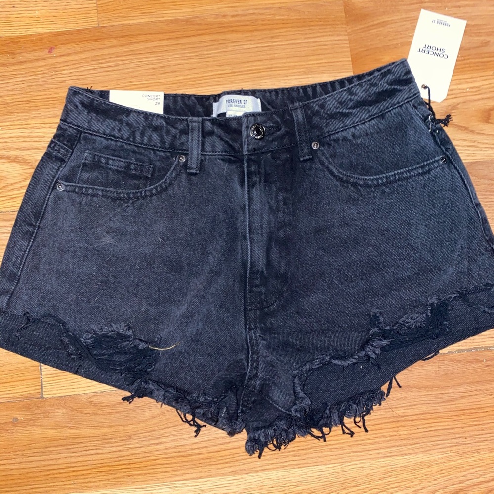 Black Jean shorts - Picture 1 of 3